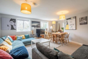 Next To Park 3 Bedroom V CENTRAL